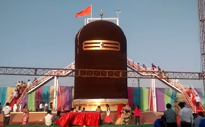 1,11,111 rudraksha mercury shivlings were made in this city of gujarat!!