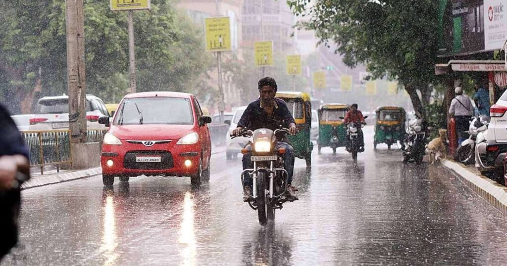 Heavy to very heavy rain forecast in this area today! Know where it will rain