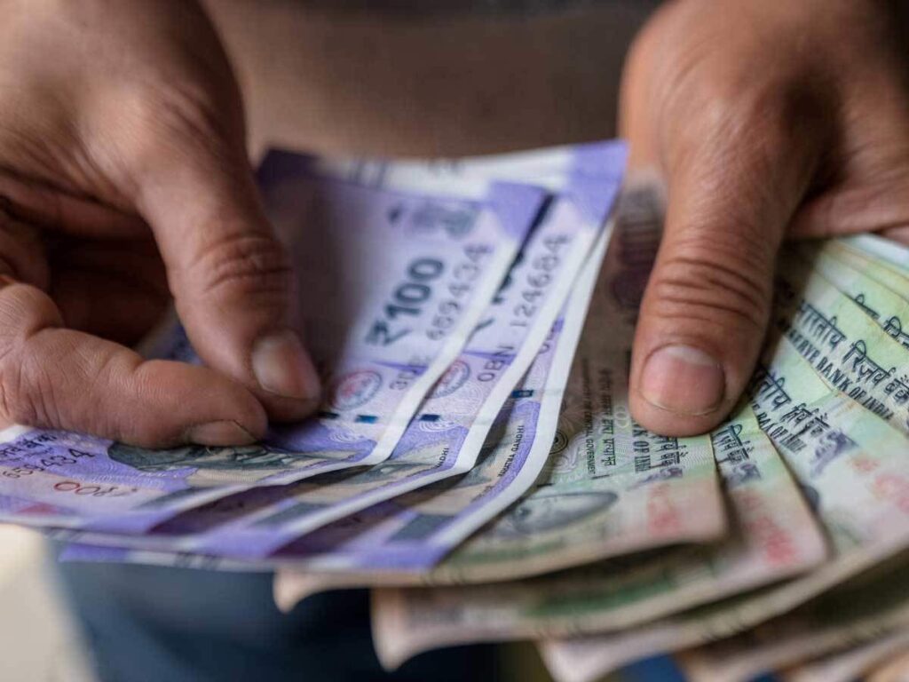 So in this way you can also earn from mobile or laptop