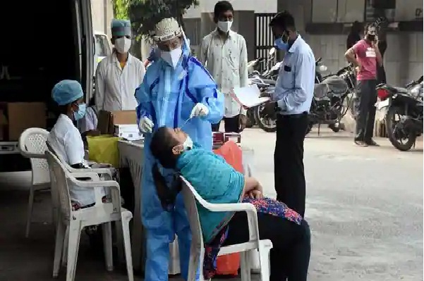 Corona again in Gujarat? 425 new cases were reported in the last 24 hours