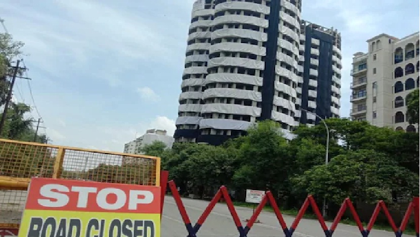 Just push a button and Noida Supertech Twin Towers will collapse! This will be the first such event in India