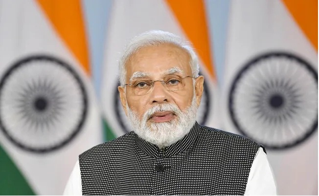 Prime Minister Modi hit the ground again! Top in the list of 22 world leaders