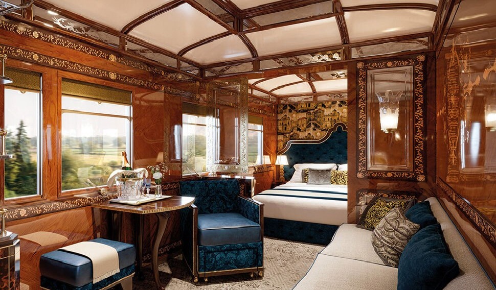 The filling will be like a 5-star hotel during the trip in this train! This is the most luxurious train in the world