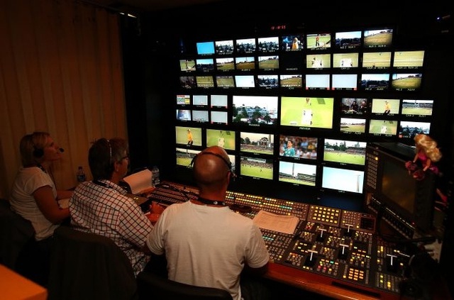 Camera control in IPL matches will now be in your hands! Reliance made this announcement