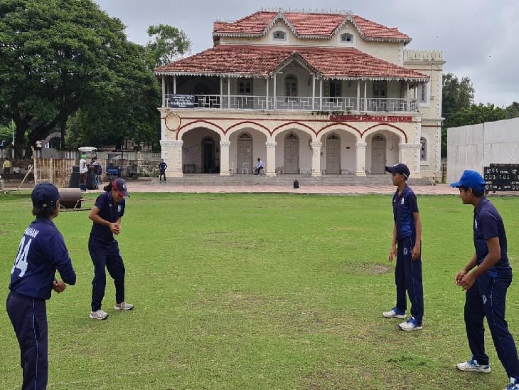 Jamnagar is the land of cricketers, yet the city could not be given a cricket ground!!