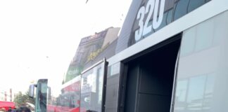 યુક્રેન પોલેન્ડ બોર્ડર પર ભારતીયોની મદદે પહોંચ્યા સ્વામિનારાયણ બીએપીએસ ના સ્વયંસેવકો