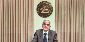 RBIના નવા આદેશ મુજબ હવે બેંકમાંથી 15,000થી વધુ નહિ ઉપાડી શકો As per RBI's new order, no more than 15,000 can be withdrawn from the bank