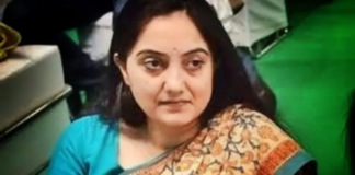 સુપ્રીમ કોર્ટે નુપુર શર્માને ખખડાવી; કહ્યું ટીવી પર દેશની માફી માંગવી જોઈએ Supreme Court knocks out Nupur Sharma; Said the country should apologize on TV