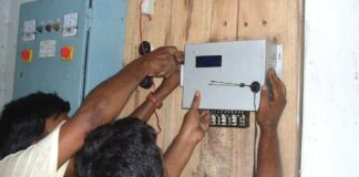 જામનગરમાં વીજ તંત્રએ પાડેલા દરોડામાં 28 લાખથી વધુની વીજ ચોરી પકડી electricity-system-raided-several-areas-of-jamnagar