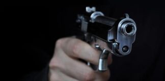 લોસ એન્જલસના પાર્કમાં ગોળીબાર થતાં 7 લોકો ઇજાગ્રસ્ત Gun culture! 7 injured in Los Angeles park shooting