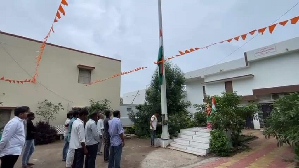 A unique village of Falla in Gujarat! Dhavjavandan is done here daily
