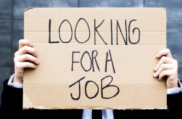 વિશ્વ પર બેરોજગારીનો ખતરો! દુનિયાની 50 ટકા કંપનીઓ નોકરીમાં કાપની તૈયારી The threat of unemployment on the world! 50 percent of the world's companies plan to cut jobs