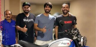 અભિનેતા શાહિદ કપૂરે ખરીદી ધાસુ બાઇક! ફેન્સે આપ્યા રીએકશન Actor Shahid Kapoor bought a bike! The fans said “Wow”