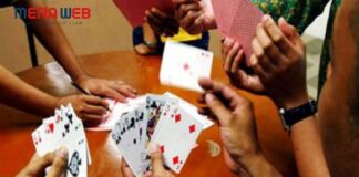 કાલાવડના મોટા વડાળા ગામમાંથી જાહેરમાં ગંજીપાના નો જુગાર રમી રહેલી બે મહિલા સહિત પાંચ પત્તા પ્રેમી પકડાયા