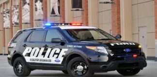 યુએસ-કેનેડા બોર્ડર પર માર્યા ગયેલા પરિવારનો જ સભ્ય માનવ દાણચોર હોવાનું બહાર આવ્યું, 9 લોકો હજુ પણ ગુમ Family member killed at US-Canada border turns out to be human smuggler, 9 still missing