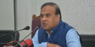 આસામના સીએમ હિમંતા બિસ્વા સરમાને સિંગાપોરની પ્રતિષ્ઠિત ફેલોશિપથી સન્માનિત, કોંગ્રેસે ઉઠાવ્યા પ્રશ્નો Assam CM Himanta Biswa Sarma honored with prestigious Singapore fellowship, Congress raises questions