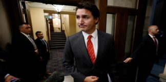 કેનેડાએ ભારતીય રાજદ્વારીને હાંકી કાઢ્યા, PM ટ્રુડોએ કહ્યું- નિજ્જર હત્યા કેસમાં ભારતનો હાથ હોઈ શકે છે Canada Expels Indian Diplomat, PM Trudeau Says - India May Have Hand in Nijjar Murder Case