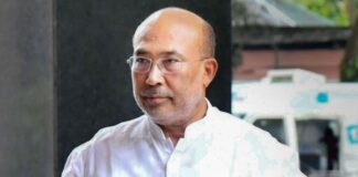 મણિપુરમાં બે વિદ્યાર્થીઓની હત્યા પર હંગામો, એન બિરેન સિંહે કહ્યું- અમિત શાહે આશ્વાસન આપ્યું કે હત્યારાઓને સજા મળશે. Riots over the killing of two students in Manipur, N Biren Singh said - Amit Shah assured that the killers will be punished.