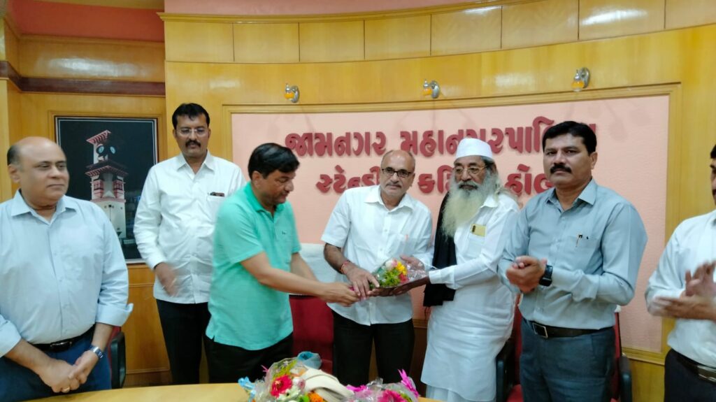 More than one thousand cattle will be sent from Jamnagar to Panjra Pol in Kutch by Jamnagar Metropolitan Municipality.