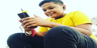 ગરબા રસિકો માટે સતર્કતા થી સાવધાની રૂપ કિસ્સો: 19 વર્ષીય યુવક નું ગરબા પ્રેક્ટિસ કરતા હૃદય હુમલા થી મોત, સમગ્ર પરિવારમાં શોક નો માહોલ છવાયો… 19-year-old-dies-due-to-heart-attack-while-practicing-garba