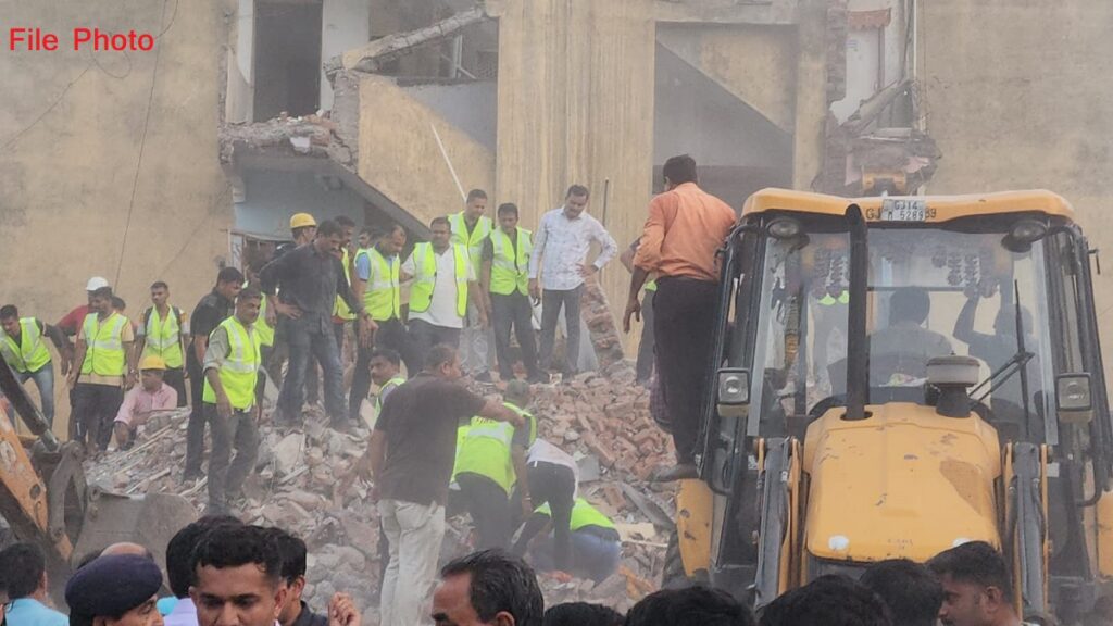 Housing board houses of Ranjitnagar and Sadhana Colony to be re-developed in Jamnagar: Tenders out