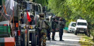 અનંતનાગ એન્કાઉન્ટર સમાપ્ત, LeT કમાન્ડર માર્યો ગયો, ADGPએ કહ્યું- આતંકવાદીઓને ખતમ કર્યા પછી જ દમ લેશું Anantnag encounter over, LeT commander killed, ADGP says - will die only after eliminating terrorists