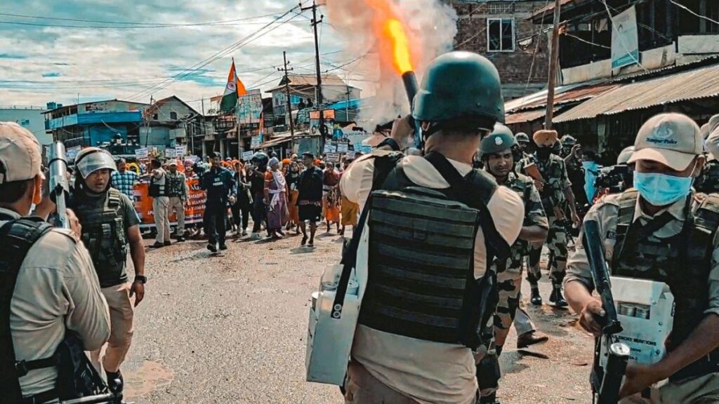 Manipur Violence: Five people caught with arms in Manipur get bail, govt gives ultimatum