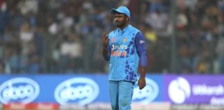 ટીમમાંથી બહાર થયા બાદ સેમસને આખરે પોતાનું મૌન તોડ્યું, સોશિયલ મીડિયા પર ખળભળાટ મચી ગયો Samson finally broke his silence after being dropped from the team, sending social media into a frenzy