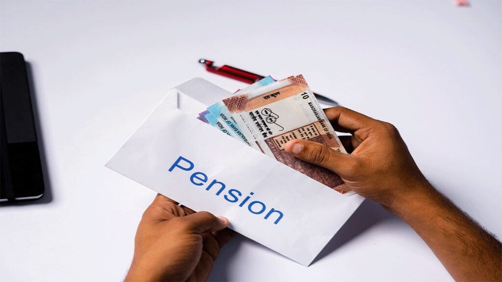 NPS vs APY: What is the difference between these two pension schemes? Know everything before taking