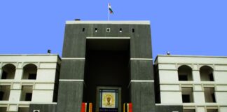 વળતર લેવાનો ઇનકાર, હવે HCના નિર્ણય પર નજર; ગુજરાત પોલીસે મુસ્લિમોની થાંભલા સાથે બાંધીને કરી હતી પીટાઈ