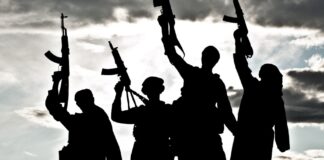 ઈઝરાયલ-હમાસ યુદ્ધ વચ્ચે કાશ્મીર મુદ્દો ચર્ચામાં લાવવાનો પ્રયાસ કરી રહ્યું છે પાકિસ્તાન, મુસ્લિમ દેશોના સમર્થનની આશા Pakistan tries to bring up Kashmir issue amid Israel-Hamas war, hopes for support from Muslim countries