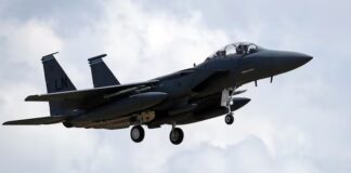 યુએસ ફાઇટર જેટે 2 અઠવાડિયામાં બીજી વખત સીરિયામાં ઈરાનના લક્ષ્યો પર કર્યો હવાઈ હુમલો, 9 લોકોના મોત US fighter jets strike Iranian targets in Syria for second time in 2 weeks, killing 9