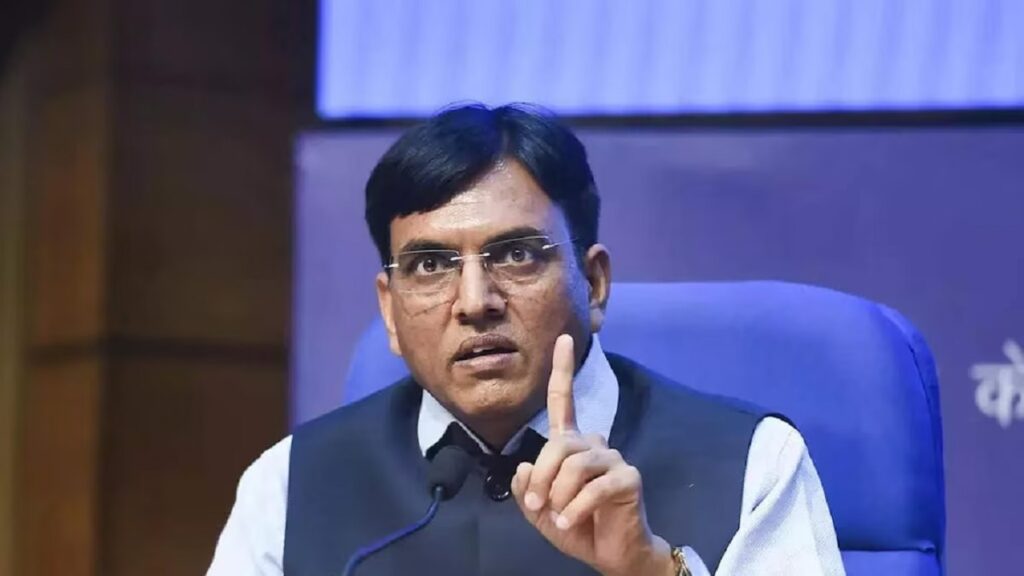 Government of India on alert regarding mysterious pneumonia in China, Union Minister Mansukh Mandaviya made a big statement