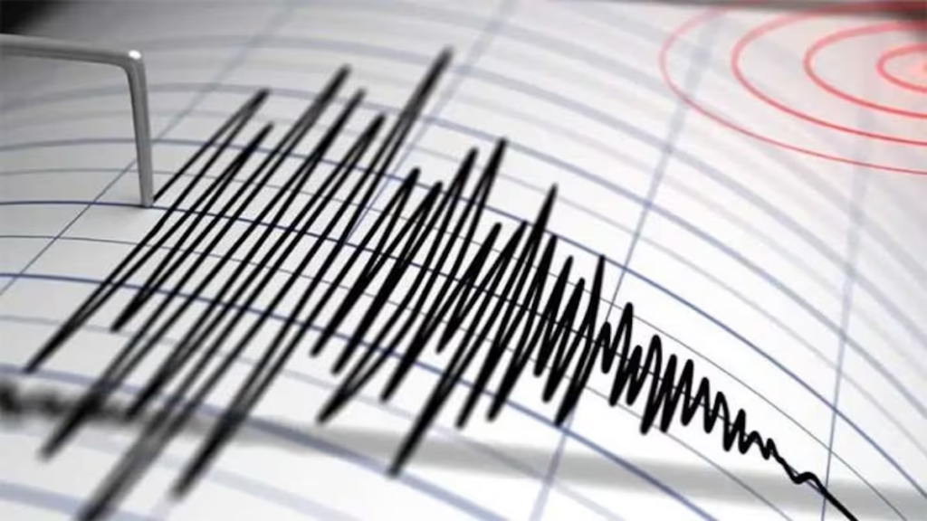 A strong earthquake struck Indonesia again, measuring 6.1 on the Richter scale.