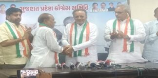 કેટલાક સમયથી અમારાથી દૂર હતા… લોકસભા ચૂંટણી પહેલા પૂર્વ ધારાસભ્ય કોંગ્રેસમાં પરત ફર્યા, મોઢવાડિયાએ કર્યું સ્વાગત Was away from us for some time... Former MLA returns to Congress ahead of Lok Sabha polls, Modhwadia welcomes