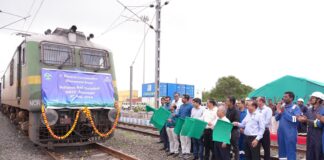 જામનગર જિલ્લામાં રેલ્વેનાં આધુનિકીકરણની દિશામાં વધુ એક કદમ,રિલાયન્સના સાઈડીંગનું ઈલેક્ટ્રીફીકેશન