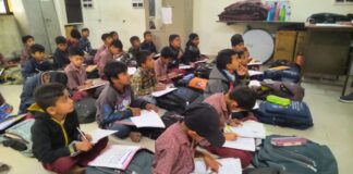 પ્રાથમિક શાળાઓમાં એકમ કસોટીઓ દ્વારા થતું મૂલ્યાંકન રદ કરવા અંગે ગુજરાત રાજય નગર પ્રાથમિક શિક્ષક સંઘ દ્વારા શિક્ષણમંત્રીને પત્ર લખી લેખીત રજૂઆત